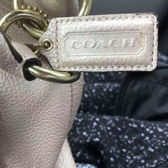 Coach purse - Picture 3 of 4